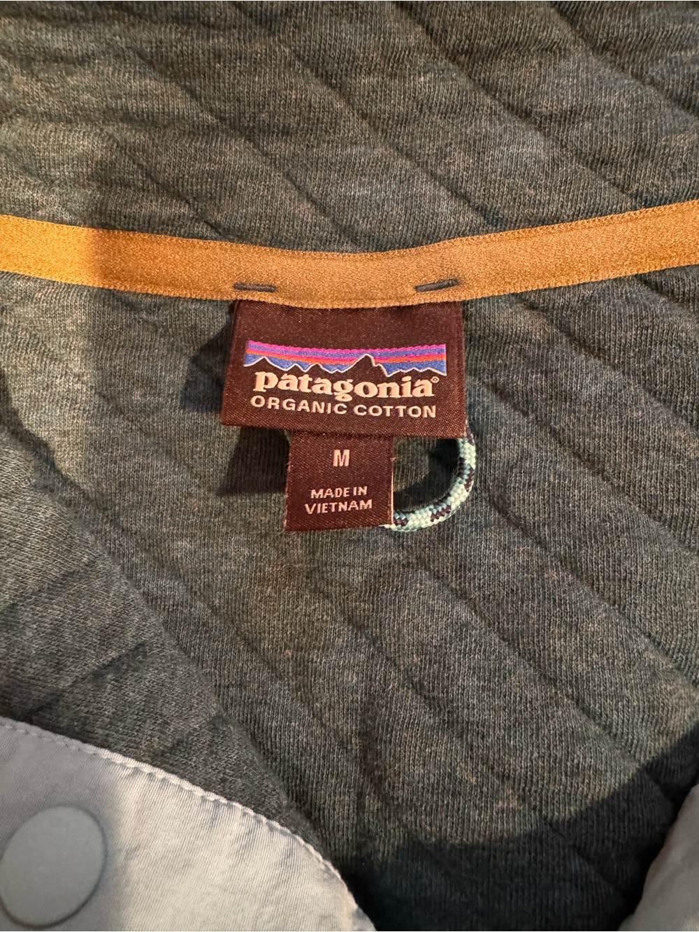 Patagonia women’s Quilted Snap-T Pullover - Dark Teal - Picture 4 of 4